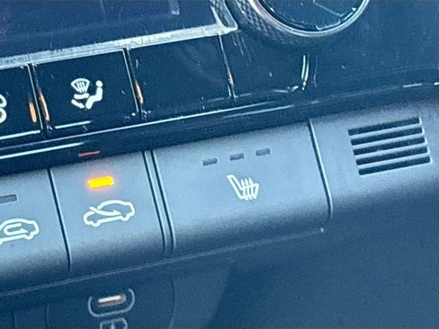 Used 2025 Hyundai Elantra N image 21