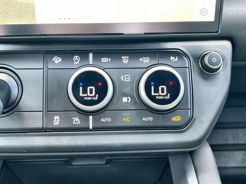 Used 2026 Land Rover Defender 110 S AWD/4WD image 26