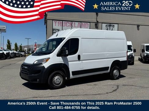 Used 2025 RAM ProMaster 2500 w/ Convenience Group FWD image 1