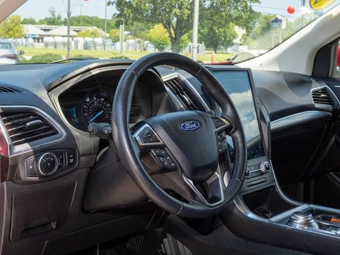 Used 2024 Ford Edge Titanium AWD/4WD image 13