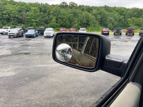 Used 2012 RAM 1500 Classic SLT w/ Luxury Group AWD/4WD image 30