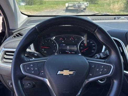 Used 2020 Chevrolet Equinox LT AWD/4WD image 9