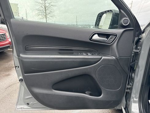 Used 2024 Dodge Durango SXT image 10