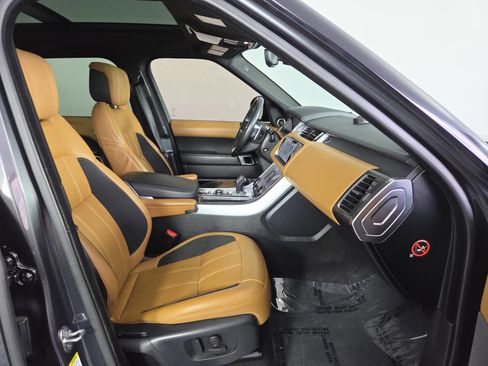 Used 2018 Land Rover Range Rover Sport Supercharged AWD/4WD image 33