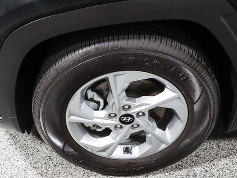Used 2023 Hyundai Tucson SE FWD image 11