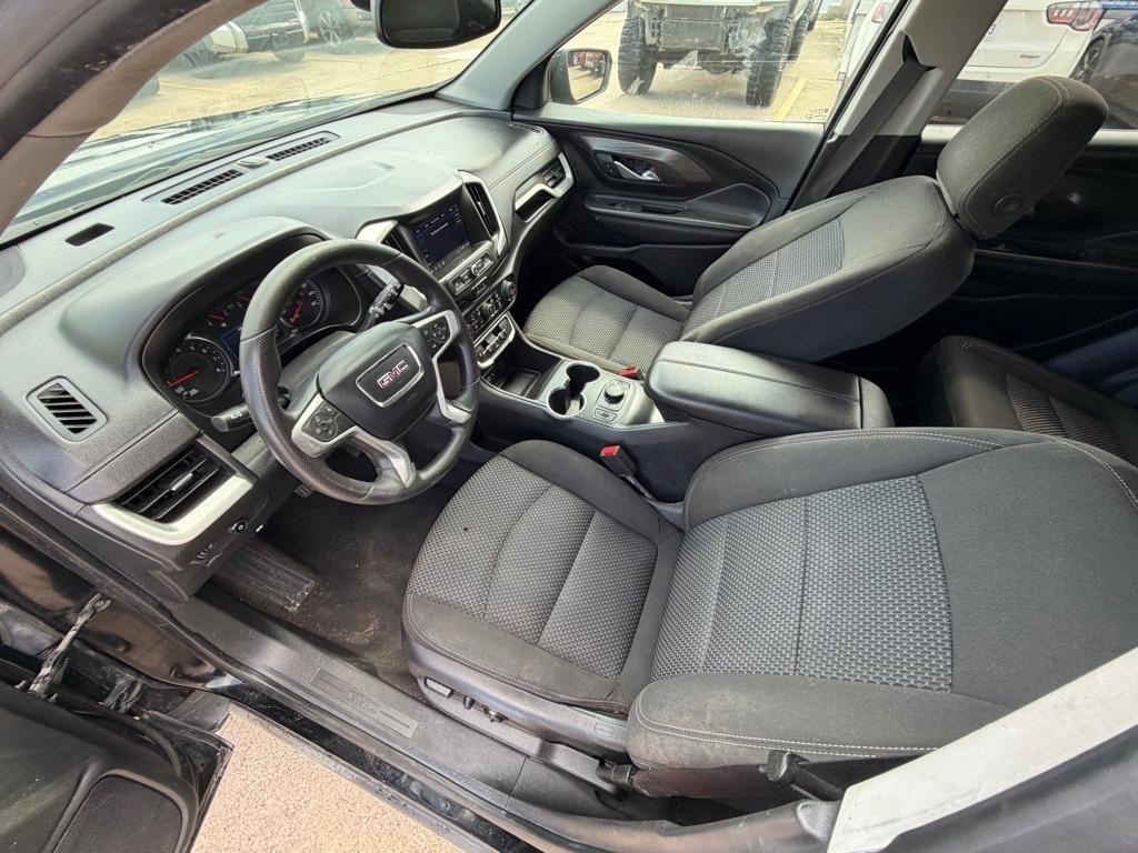 Used 2023 GMC Terrain SLE w/ Driver Convenience Package FWD image 19
