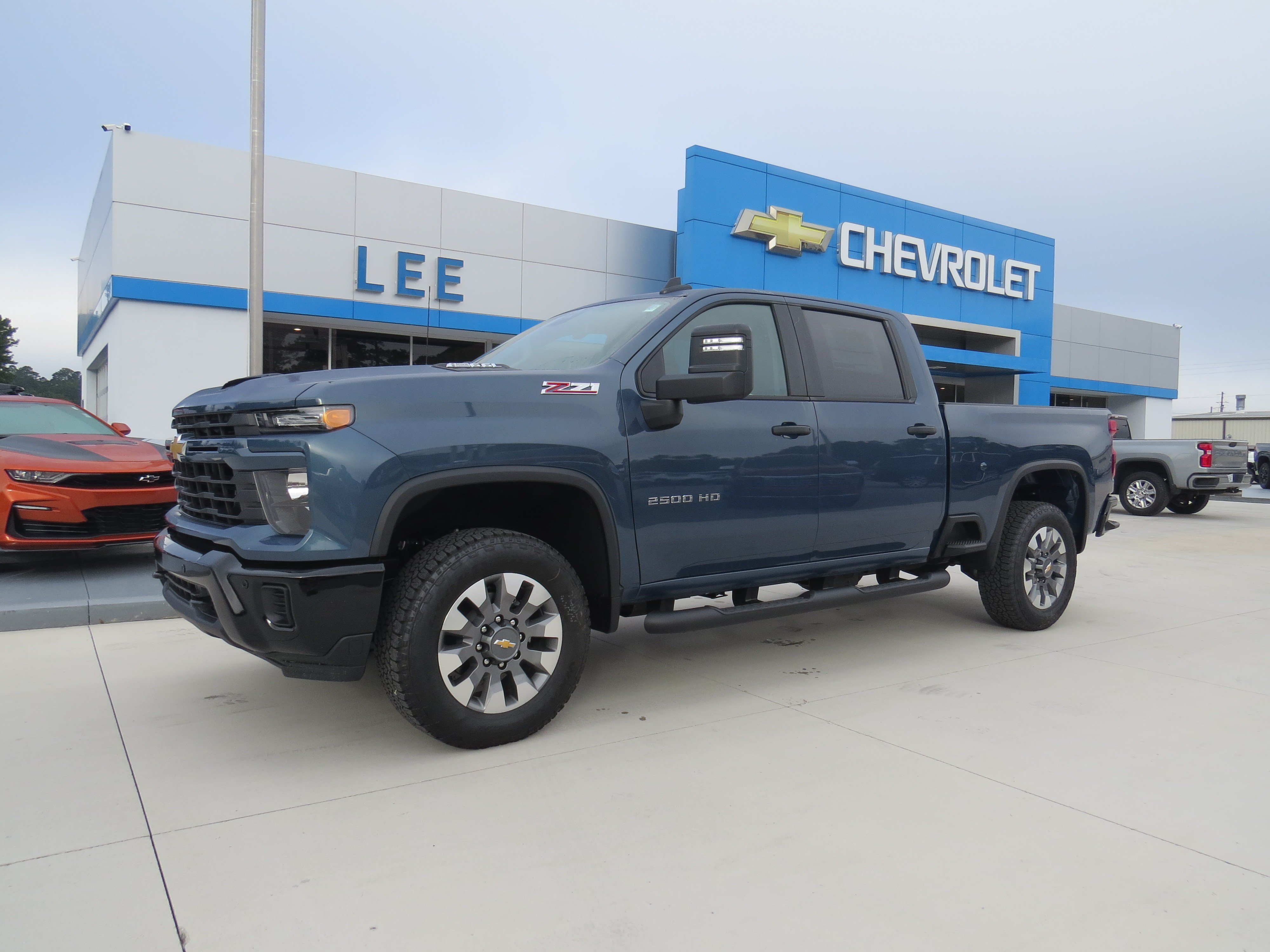 New 2026 Chevrolet Silverado 2500 Custom w/ Custom Value Package AWD/4WD image 1