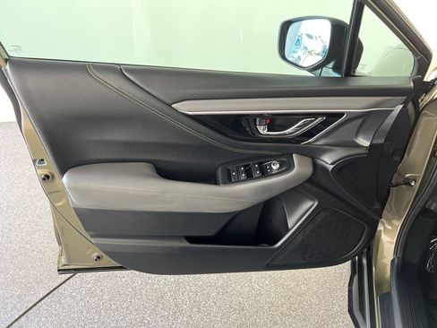 Used 2023 Subaru Outback Onyx Edition image 12