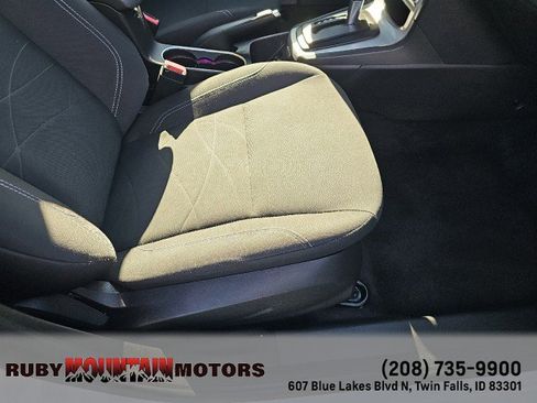 Used 2014 Ford Fiesta SE FWD image 29