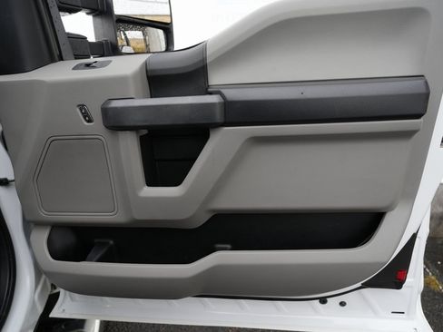 Used 2021 Ford F350 XL w/ Power Equipment Group image 29