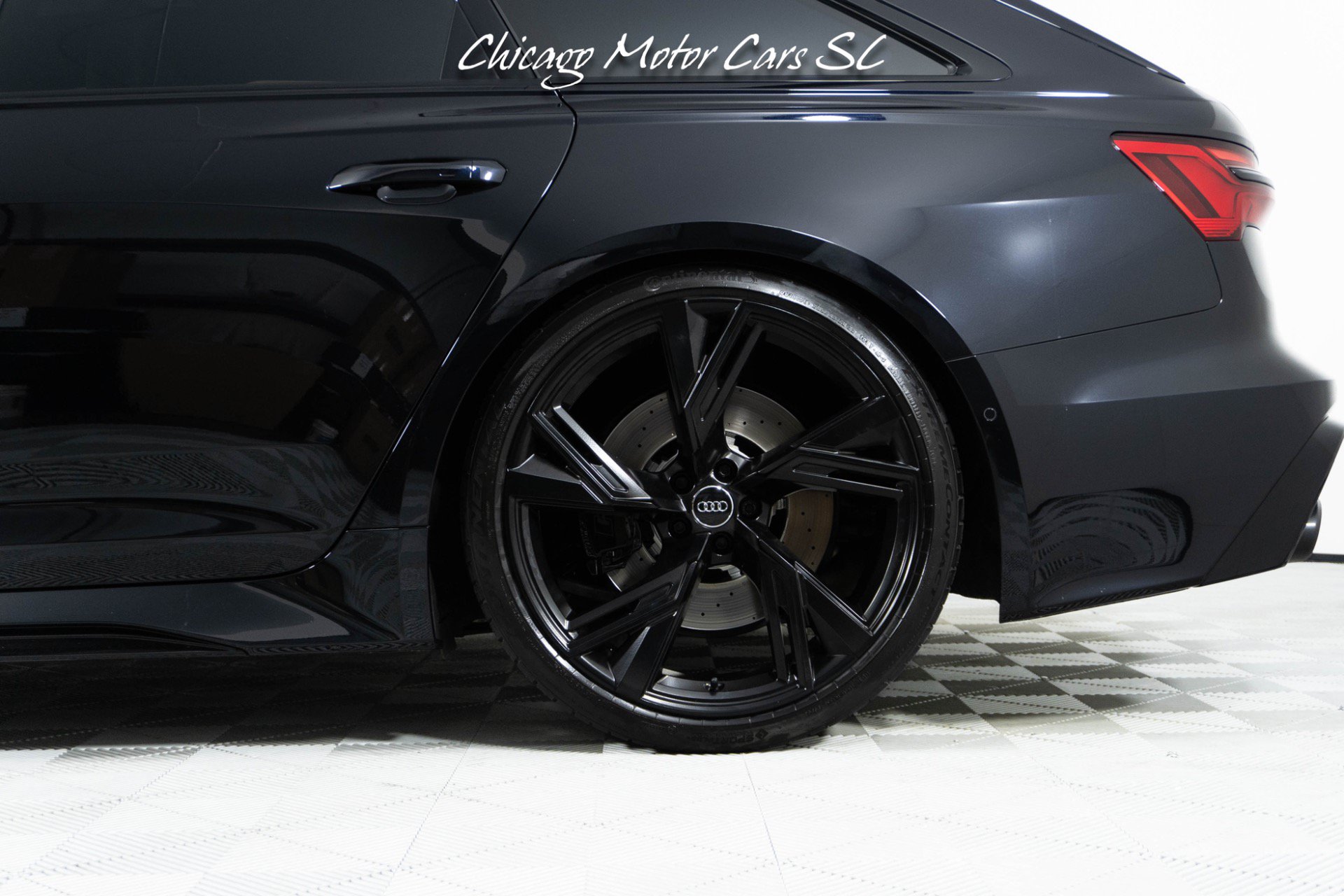 Used 2021 Audi RS 6 AWD/4WD image 3