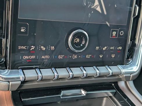 New 2026 GMC Yukon Denali RWD image 13