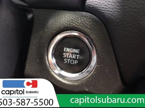 Used 2025 Toyota RAV4 XLE AWD/4WD image 21