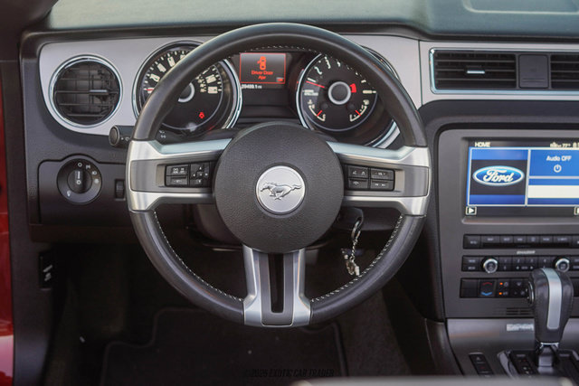 Used 2014 Ford Mustang GT Premium w/ Electronics Package RWD image 39