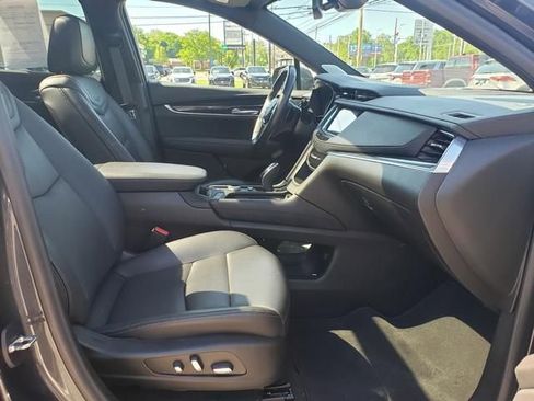 Used 2023 Cadillac XT5 Premium Luxury AWD/4WD image 16