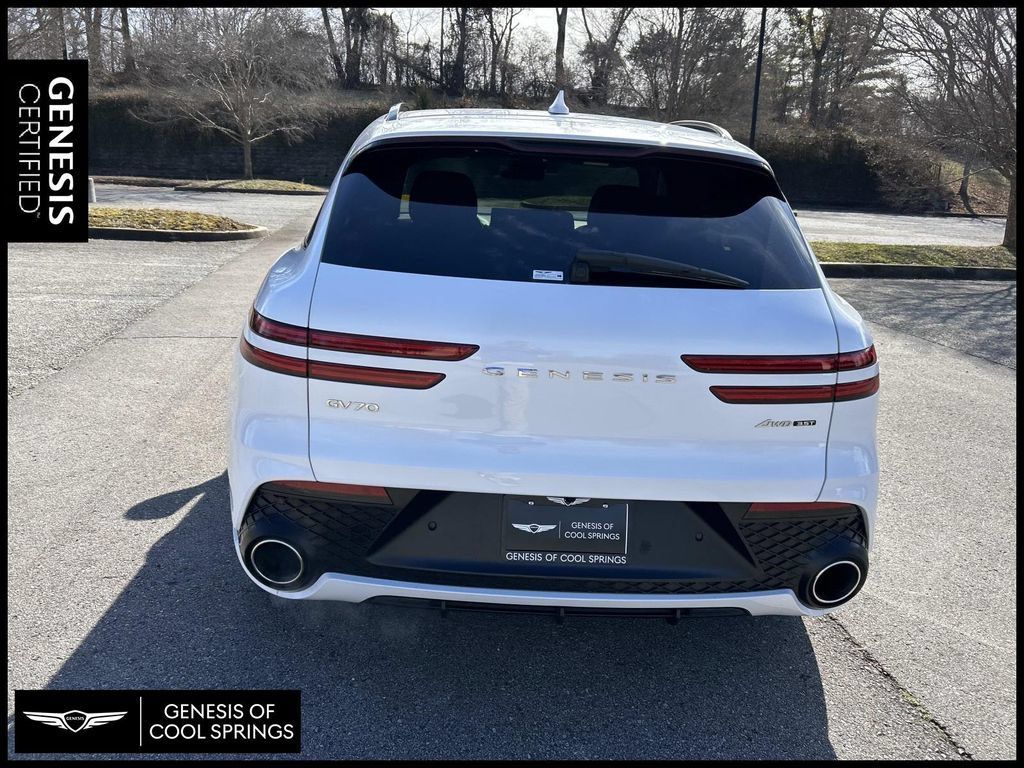 Used 2025 Genesis GV70 3.5T Sport w/ Sport Advanced Package AWD/4WD image 6