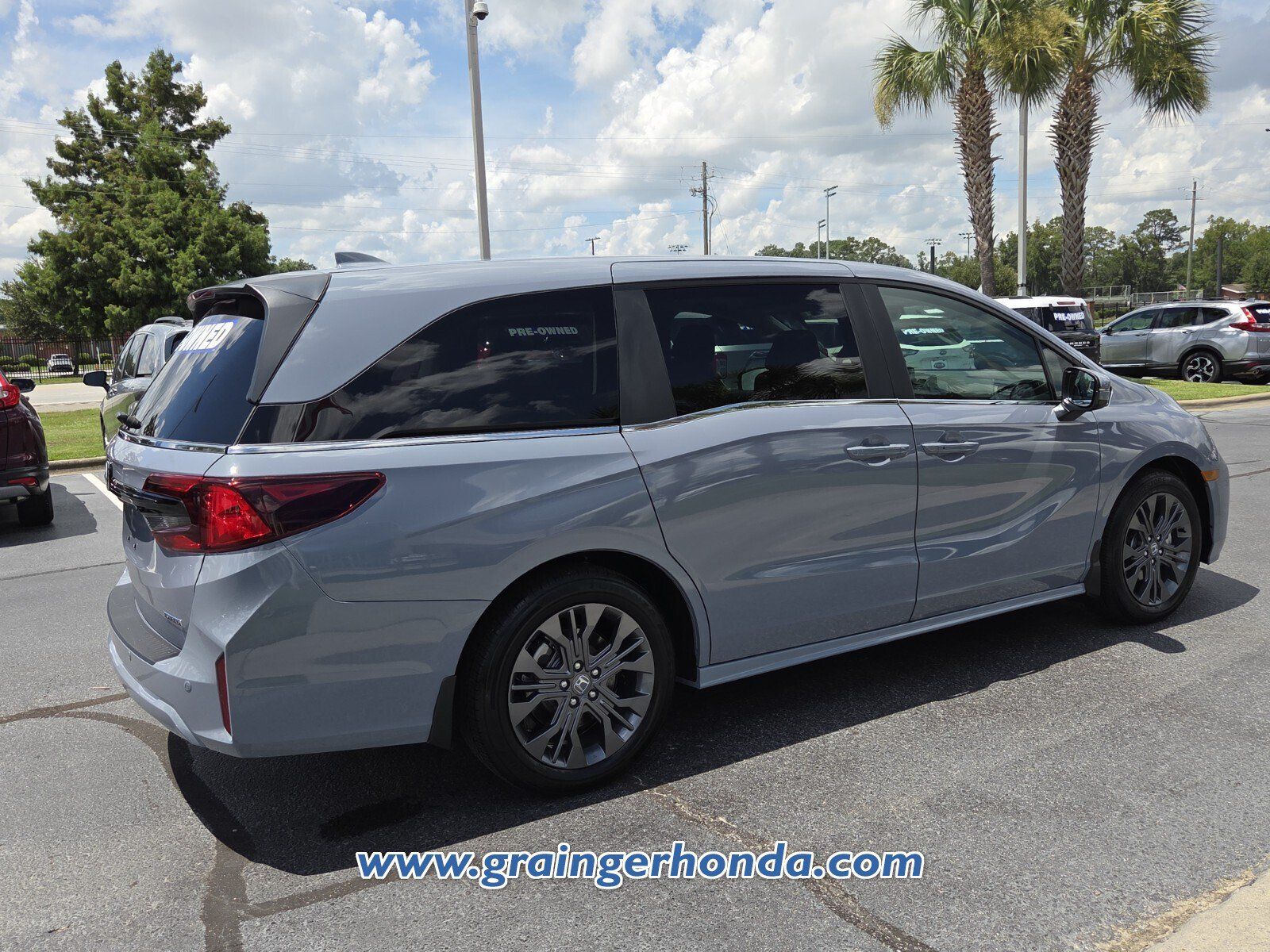 Certified 2026 Honda Odyssey Touring image 5