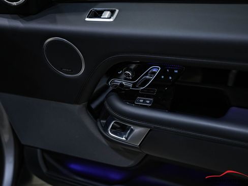 Used 2022 Land Rover Range Rover Westminster Edition image 48