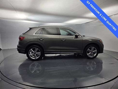 Used 2022 Audi Q3 2.0T Premium w/ Convenience Package image 13