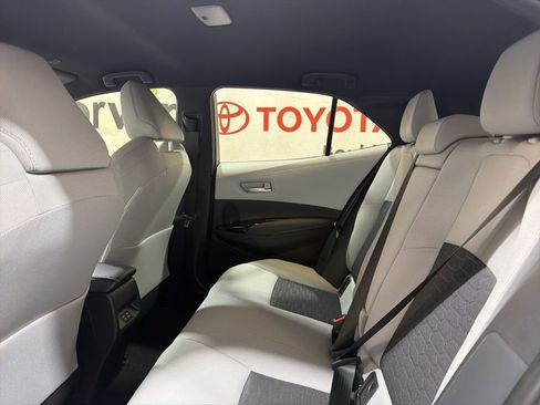 Used 2026 Toyota Corolla SE image 18