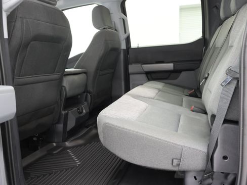 Used 2024 Ford F250 XLT AWD/4WD image 9