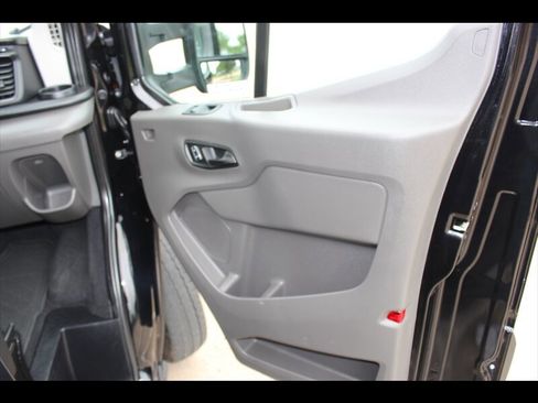 Used 2024 Ford Transit 350 XLT RWD image 20
