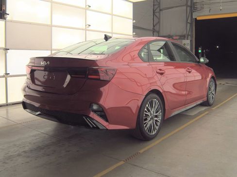 Used 2024 Kia Forte GT-Line image 6