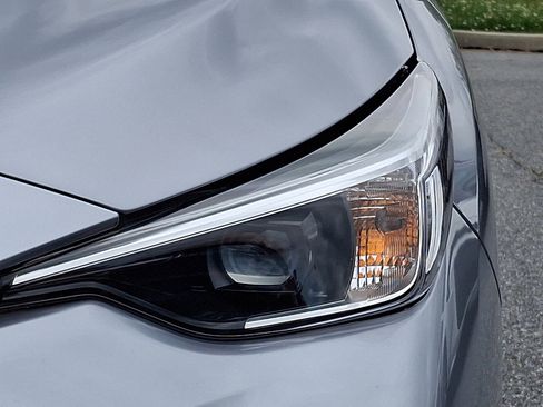 Certified 2024 Subaru Impreza 2.0i AWD/4WD image 9