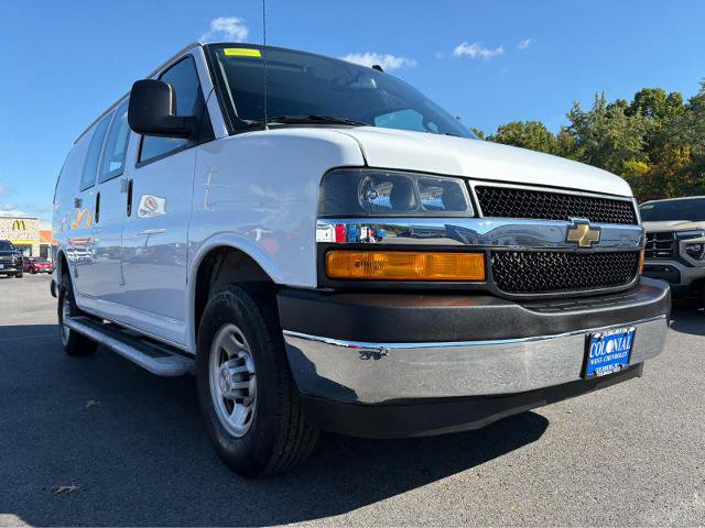 Used 2024 Chevrolet Express 2500 w/ Driver Convenience Package RWD image 3