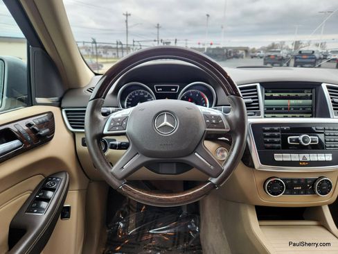 Used 2014 Mercedes-Benz ML 350 4MATIC image 32