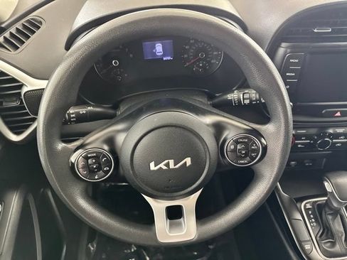 Used 2022 Kia Soul LX w/ Technology Package FWD image 25
