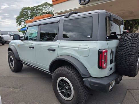 Used 2022 Ford Bronco Badlands image 3