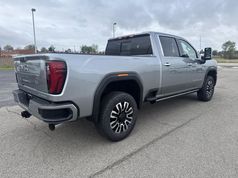 New 2026 GMC Sierra 2500 Denali Ultimate AWD/4WD image 5