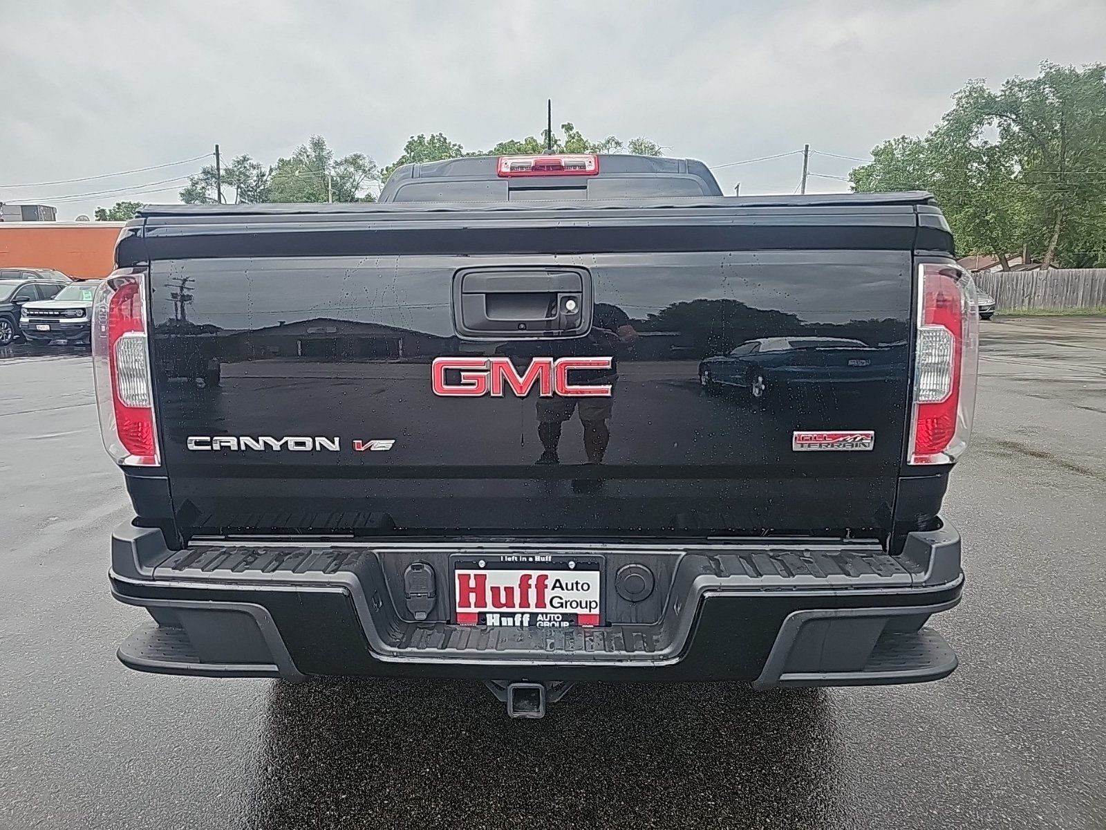 Used 2018 GMC Canyon All Terrain w/ All Terrain X Package AWD/4WD image 4