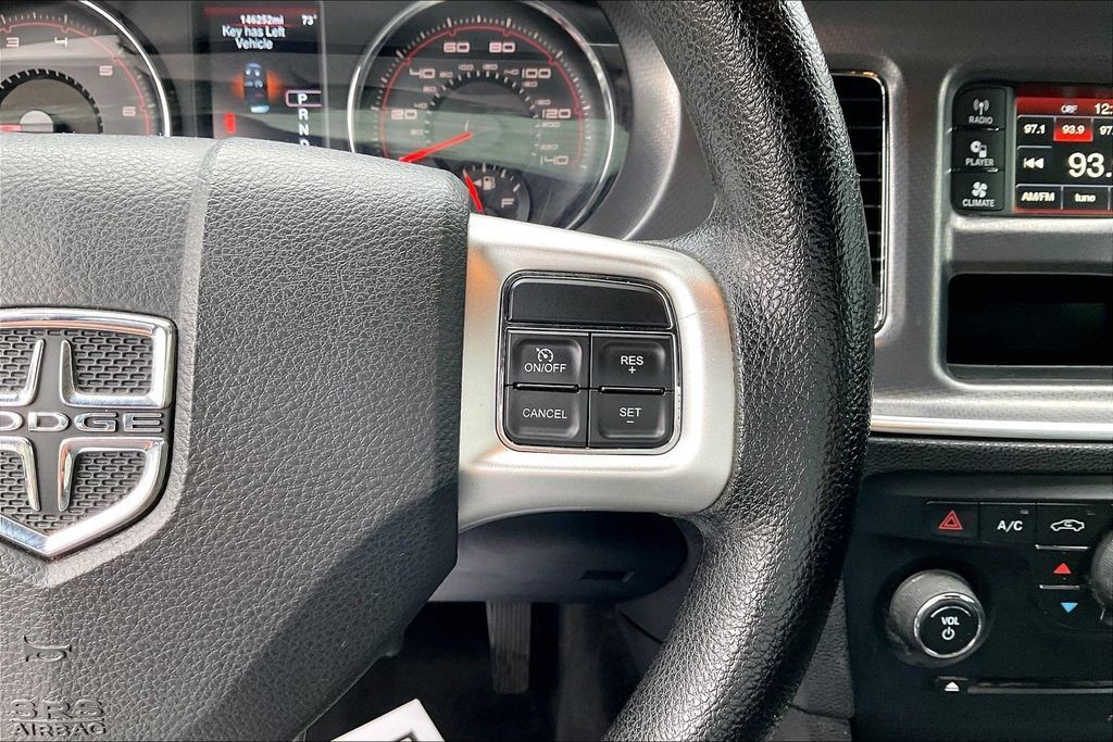 Used 2014 Dodge Charger SE RWD image 13