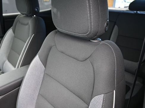 New 2026 Chevrolet TrailBlazer LT w/ Convenience Package AWD/4WD image 17
