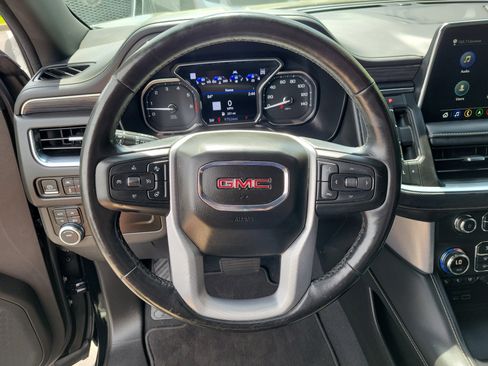 Used 2021 GMC Yukon XL SLT w/ SLT Premium Package AWD/4WD image 22