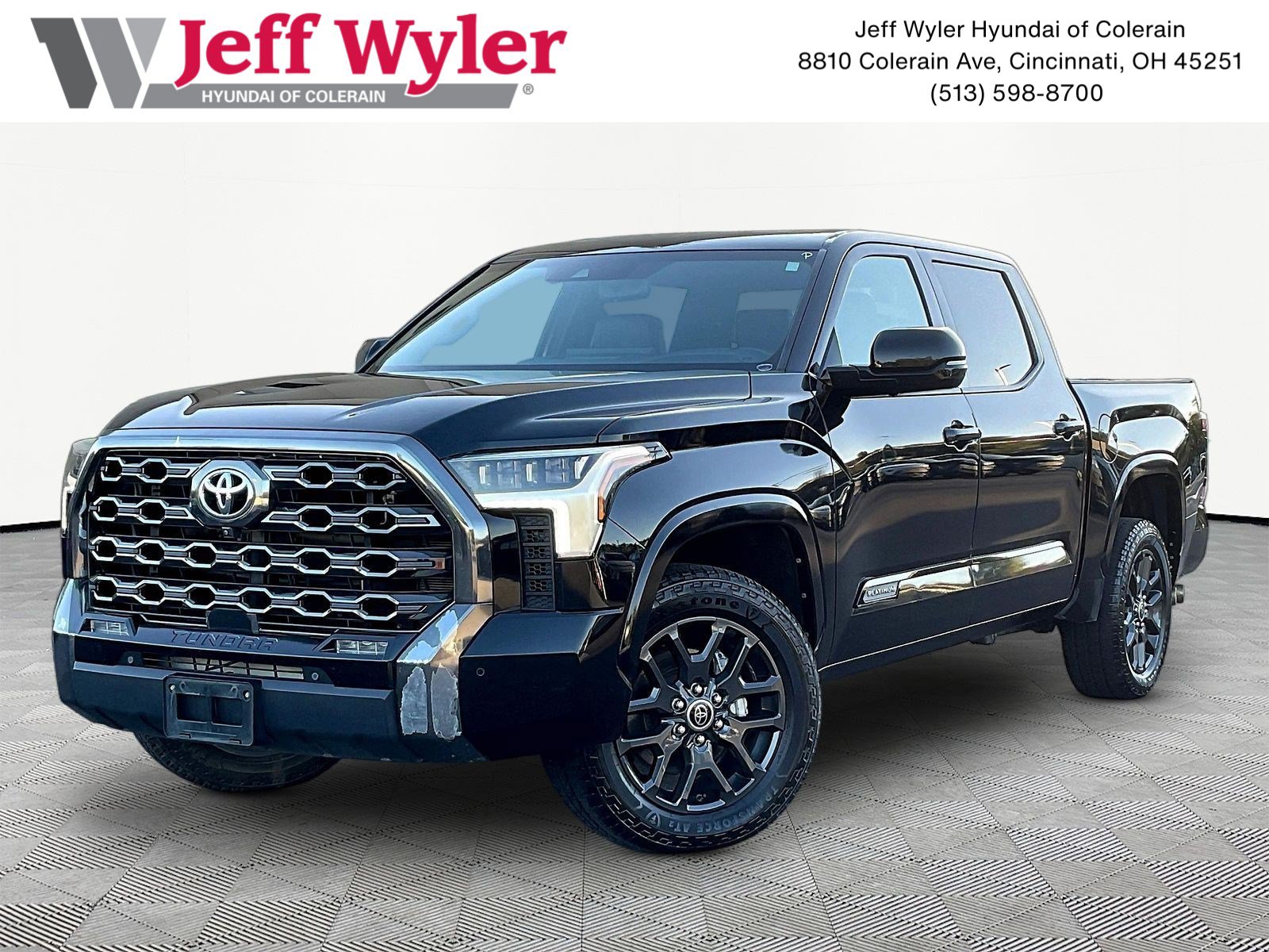 Used 2023 Toyota Tundra Platinum AWD/4WD image 1