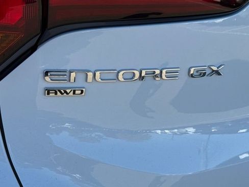 Certified 2024 Buick Encore GX Preferred image 6