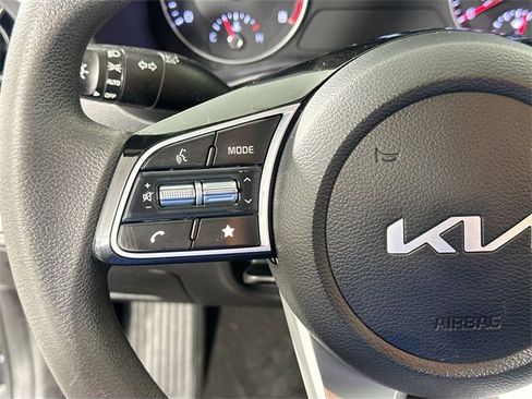 Used 2023 Kia Forte LXS image 19