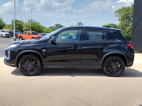 New 2025 Mitsubishi Outlander Sport LE image 18