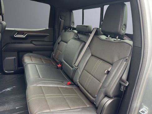 Used 2024 Chevrolet Silverado 1500 High Country w/ High Country Premium Package image 22