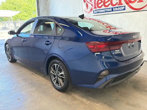 Used 2023 Kia Forte LXS FWD image 8