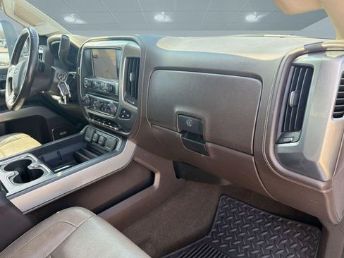 Used 2015 Chevrolet Silverado 2500 LTZ w/ LTZ Plus Package image 21