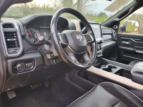 Used 2019 RAM 2500 Laramie image 38