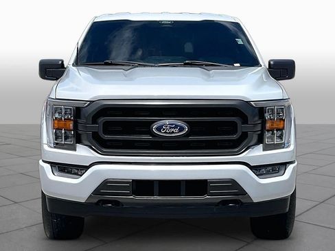 Used 2022 Ford F150 XLT w/ Equipment Group 302A High AWD/4WD image 4