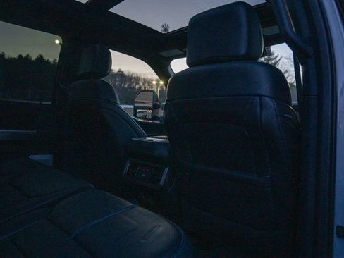 Used 2025 Ford F350 Platinum w/ FX4 Off-Road Package image 19