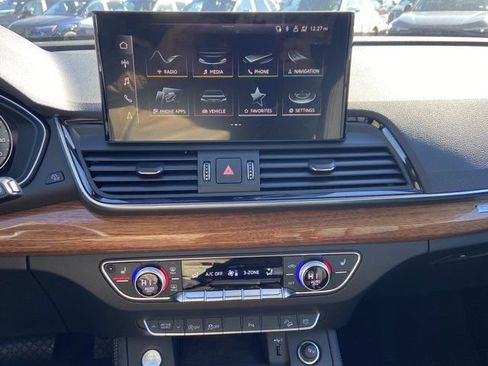 Certified 2023 Audi Q5 2.0T Premium Plus w/ Premium Plus Package image 19