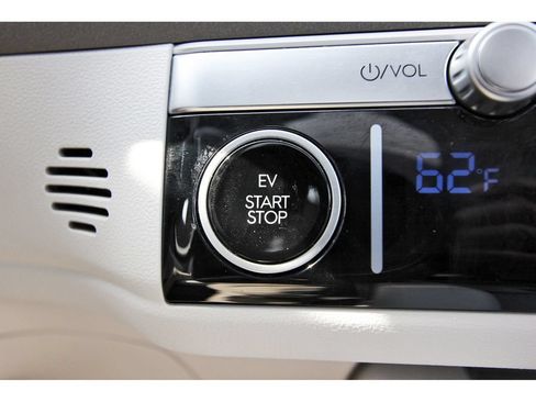 Used 2023 Hyundai Ioniq 6 Limited RWD image 24