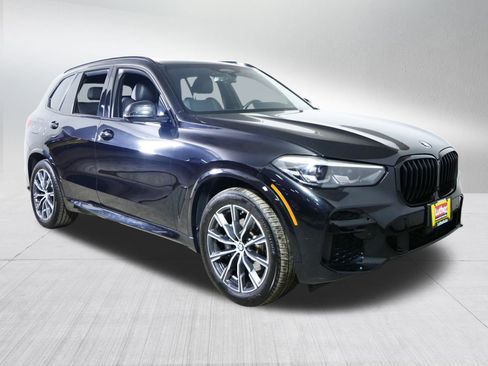 Used 2023 BMW X5 xDrive40i w/ M Sport Package image 1